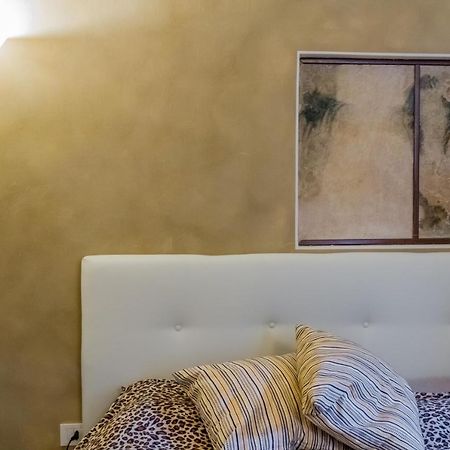 Suite Porta Borsari Verona Luaran gambar