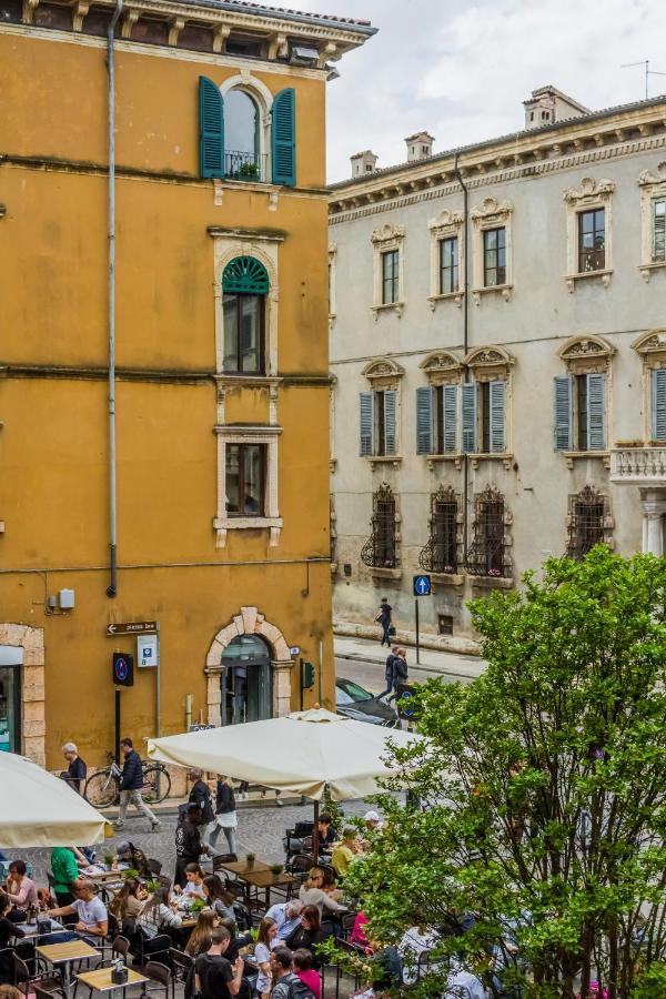 Suite Porta Borsari Verona Luaran gambar